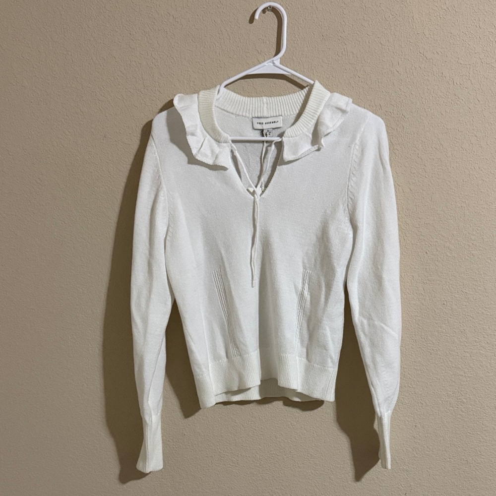 White Ruffled Collar Sweater